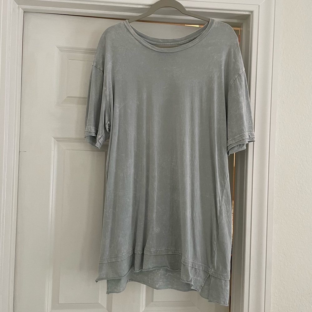 Pacsun Longer Fit tee